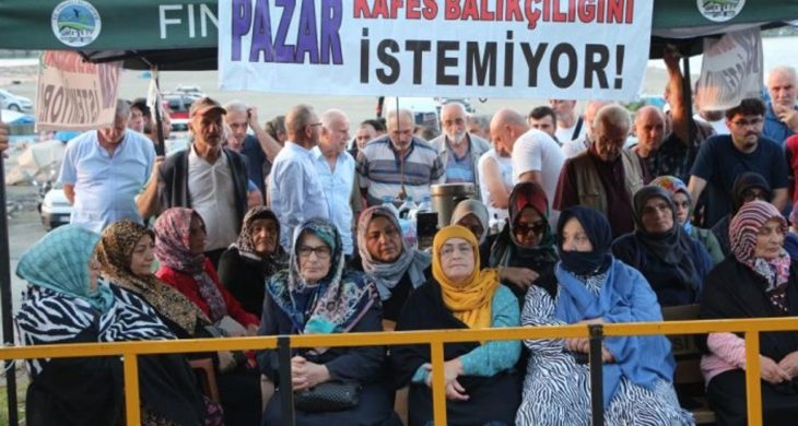Pazar’da balıkçı köyü halkı kafes balıkçılığına karşı hukuki süreç başlattı
