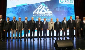 Rize Ticaret ve Ekonomi Uluslararası Kongre & Zirvesi başladı
