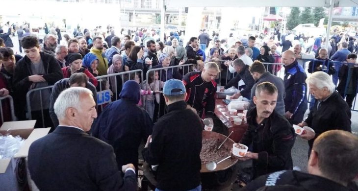 Rize’de 5. Gastronomi Günleri coşkuyla açıldı