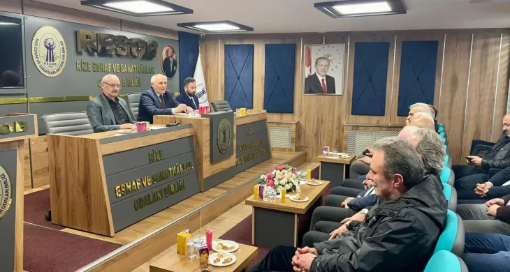 Rize’de güven veren Başkan göreve devam