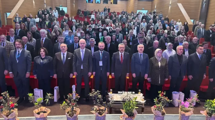 Rize’de “Süs Bitkisi Zirvesi” başladı