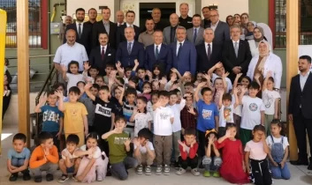 Rize’den deprem bölgesine anlamlı ziyaret: Nurdağı’na gönül köprüsü