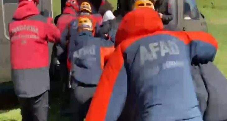 Rize’de Selin Yaraları Sarılıyor: Ayder Yolu Açılıyor, Tahliyeler ve Lojistik Destek Sürüyor