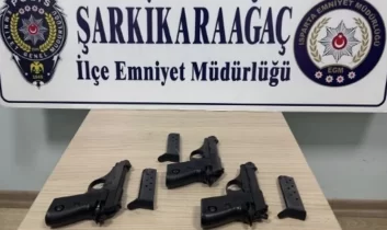Ruhsatsız silah operasyonu: 2 şüpheli hakkında işlem başlatıldı