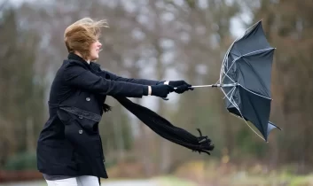 Meteorolojiden 4 ilde kuvvetli rüzgar ve fırtına uyarısı