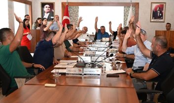 Kemer Belediyesi Ağustos ayı meclisi yapıldı