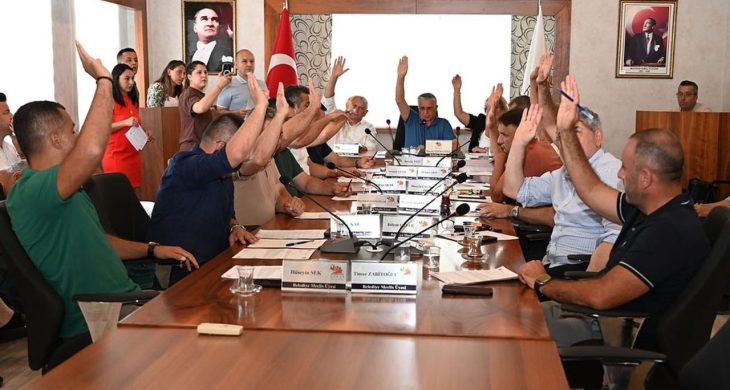 Kemer Belediyesi Ağustos ayı meclisi yapıldı