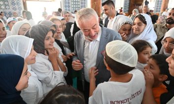 Başkan Başdeğirmen: Sizler gelecekte bu ülkeye en iyi şekilde hizmet edeceksiniz