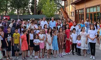 Burdur’da yaz sanat kursları sergisi açıldı