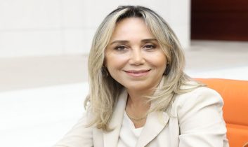 “Çokal’dan Manavgat Belediyesi’ne sert tepki: Yolsuzluk, şaibe, istifa!”