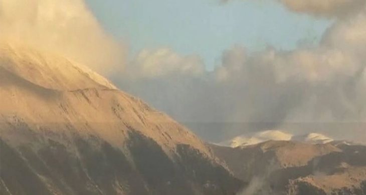 Antalya’da mevsimin ilk karı düştü! Dağlar beyaza büründü