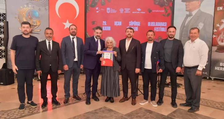 Sanatçı Emel Göksu Uçan Süpürge Uluslararası Kadın Filmleri Festivali Kapsamında Ankara Kent Konseyi’nde Ağırlandı