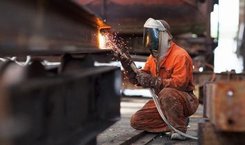 Sanayi üretimi eylülde yıllık bazda artış gösterdi