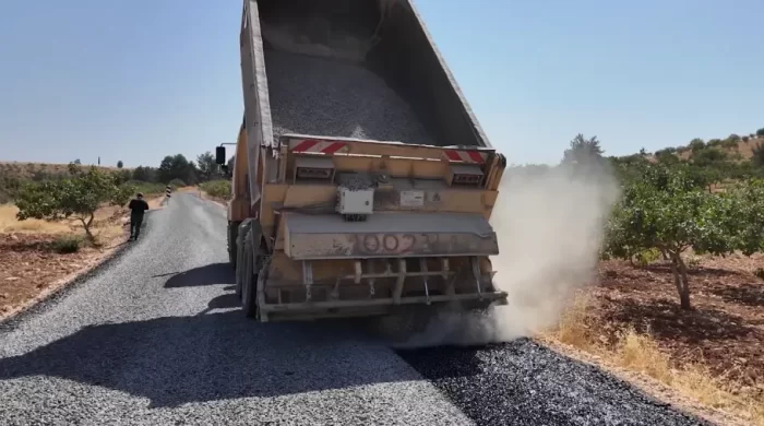 Şanlıurfa Karaköprü kırsalında 7 Km’lik yol Büyükşehir’le yenilendi