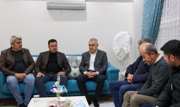 Savaş, Umre’de vefat eden Kömürcü’nün ailesini ziyaret etti