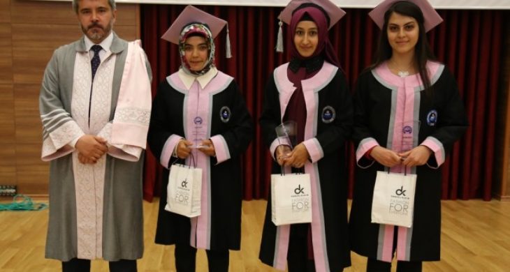 Mezuniyet Törenleri Sona Erdi