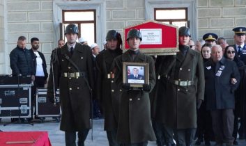 Şehit Hava Pilot Yarbay Gökhan Korkmaz, son yolculuğuna uğurlandı