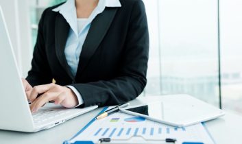 Sigortalı genç kadın sayısı 1 yılda 70 bin arttı