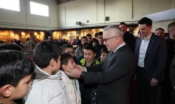 Sivas’ta kutsal emanetler ve vakıf eserleri sergisi açıldı