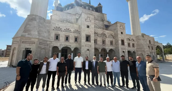 Sivas’ta Merkez Cami Külliyesine Güreş Salonu Projesi hayata geçirilecek