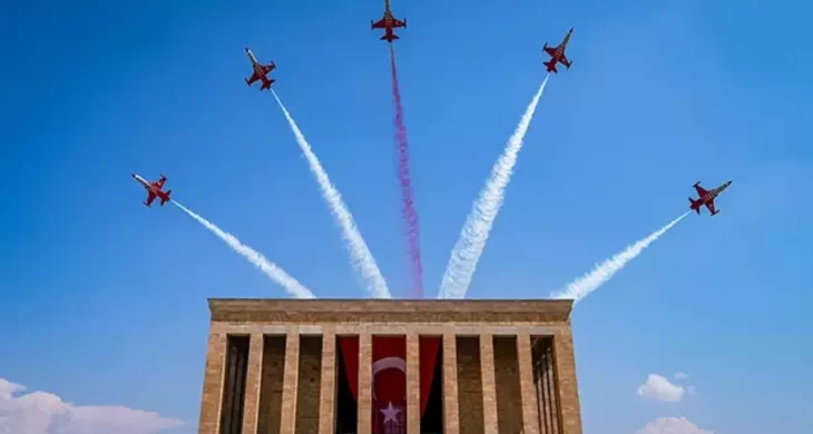 SOLOTÜRK Ankara semalarında: 29 Ekim Kutlamaları öncesi prova uçuşları başladı