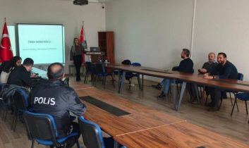 Kars Sosyal Hizmet Merkezi’nden çatışma ve stres yönetimi eğitimi