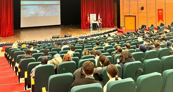 Kars Emniyeti’nden 2 bin 300 üniversite öğrencisine terörle mücadele eğitimi