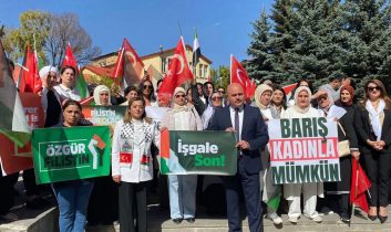 “Gazze için sessiz çığlık” etkinliği Kars’ta da eş zamanlı gerçekleştirildi