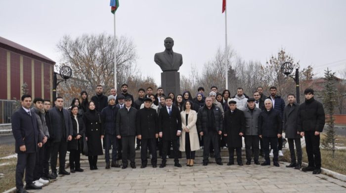 Kars’ta Haydar Aliyev vefatının 22. yılında anıldı