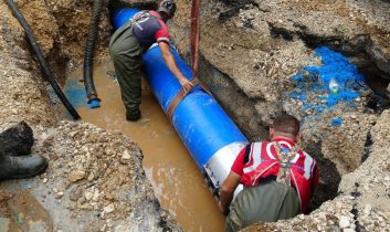 Patlayan içme suyu ana hattı “2 saatte tamir edildi”