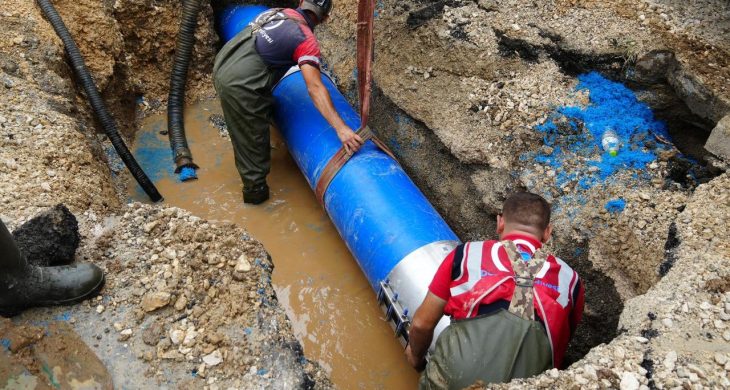 Patlayan içme suyu ana hattı “2 saatte tamir edildi”