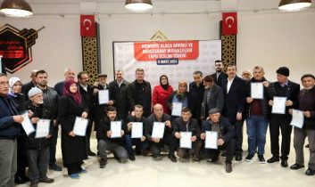 Hamidiye Alacalı Vatandaşlar Tapularına Kavuştu