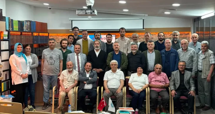 Tarihçi, Yazar İbrahim Hakkı Konyalı, Türkiye Yazarlar Birliği (TYB) Konya şubesinde anıldı