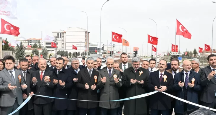 Tatilciler Afyon’u Rahat Geçecek