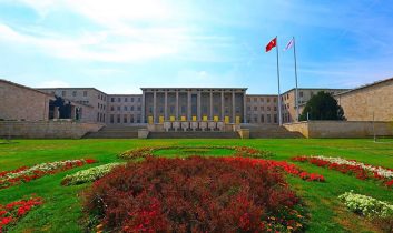 1151 ağaç kesilmekten kurtarıldı