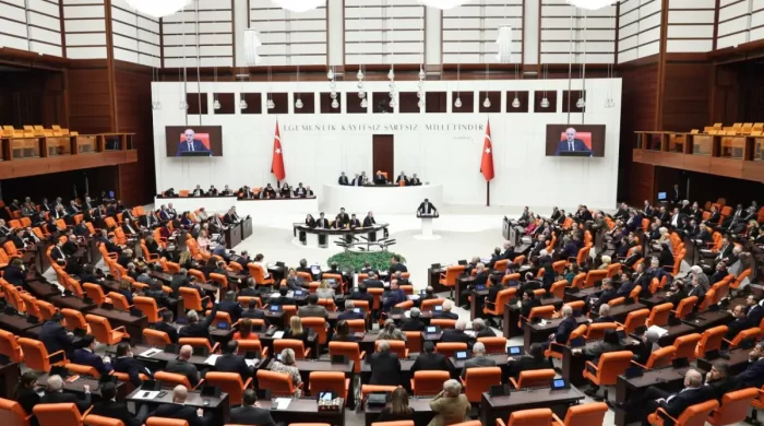 TBMM’nin çalışma takvimi uzatıldı