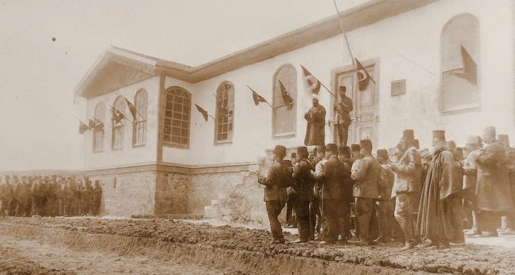 Çaycuma’da Yüzbaşı Cevat Rıfat’ın 1922 tarihli Osmanlıca kitabesi bulundu
