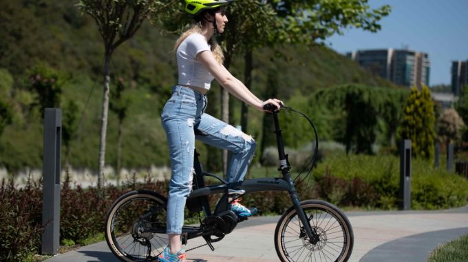 Rahat ulaşımın yeni trendi; Elektrikli bisiklet!