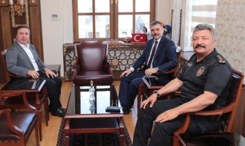 Çorum Valisi Mustafa Çiftçi’den Vali Hamza Aydoğdu’ya ziyaret