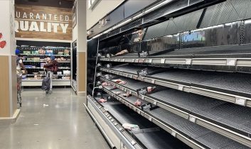 Kutup soğuğu alarmı verilen ABD’de marketlerde raflar boşaldı