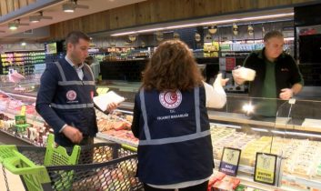 Ticaret Bakanlığı ekiplerinden marketlere fahiş fiyat denetimi