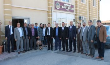 Hizmetlerimizle Başbakanımıza,  Ak davamıza, Aksaray’ımıza layık olmalıyız