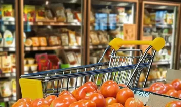 Ticarette sınırlı artış, perakendede güçlü yükseliş