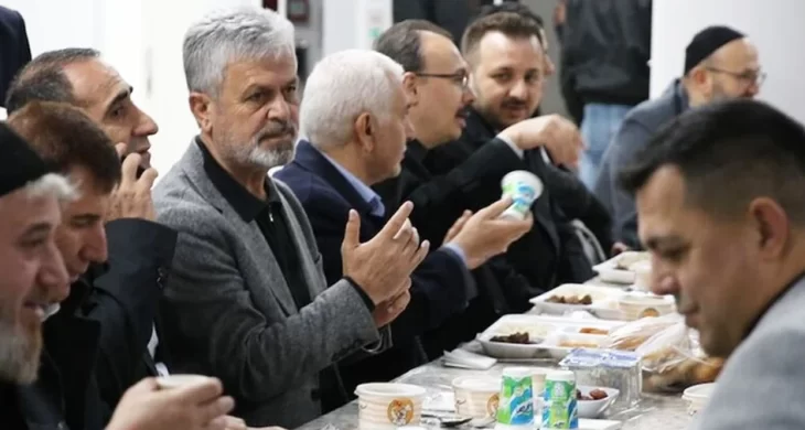 Tillo’da Ramazan sofraları birlikte kuruldu