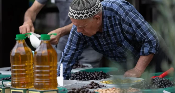 Tirilye’de Zeytin Çiçeği Festivali’ne ilgi