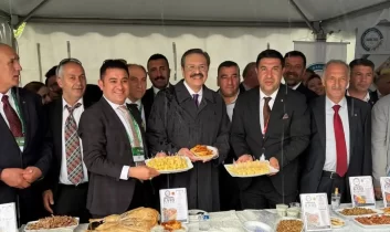 TOBB 82. Genel Kurulu Yöresel Ürünler Fuarı’nda Kars standına ilgi