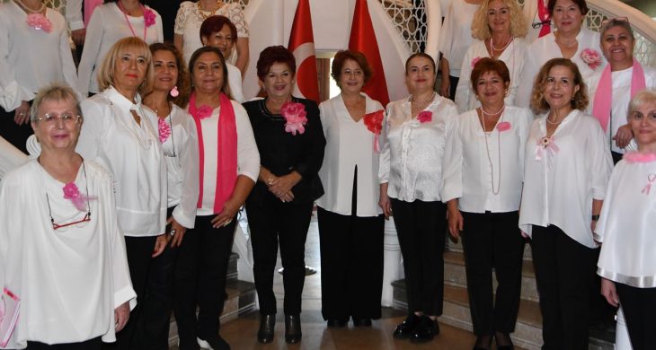 AKK’de meme kanserine sergiyle farkındalık: “Erken tanı hayat kurtarır”