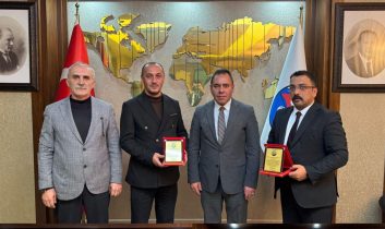 Kars Belediyesi’nde “Sıfır Bütçe” ile büyük başarı: Başkan Senger’den anlamlı ödül