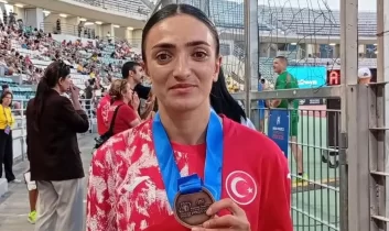 Tuğba Toptaş Balkan Üçüncüsü oldu