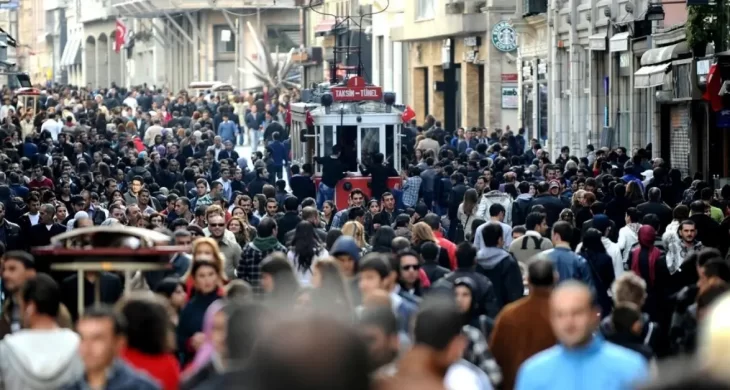 TÜİK açıkladı: Türkiye nüfusunun yüzde 49,98’i kadın